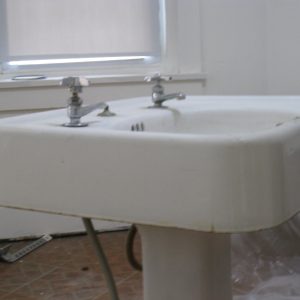 sink crack repair by AP tub refinishing chicago